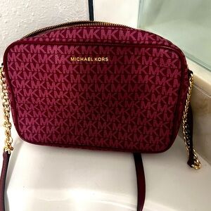 Micheal Kors Handbag